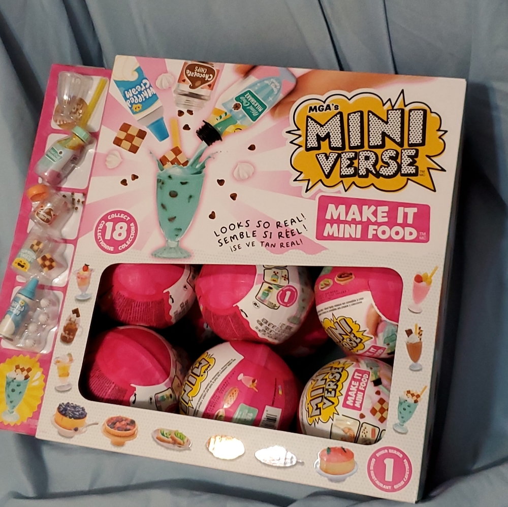 MGA Miniverse Cafe 18